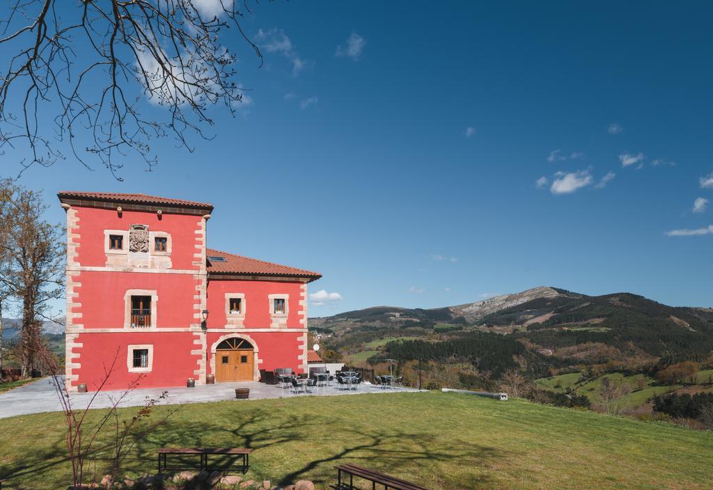 Palacio Horkasitas Villa Artzentales Buitenkant foto